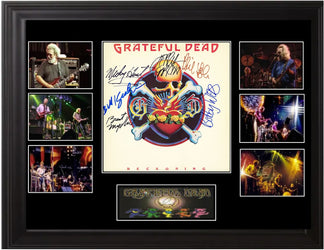 Grateful Dead Autographed LP loading=