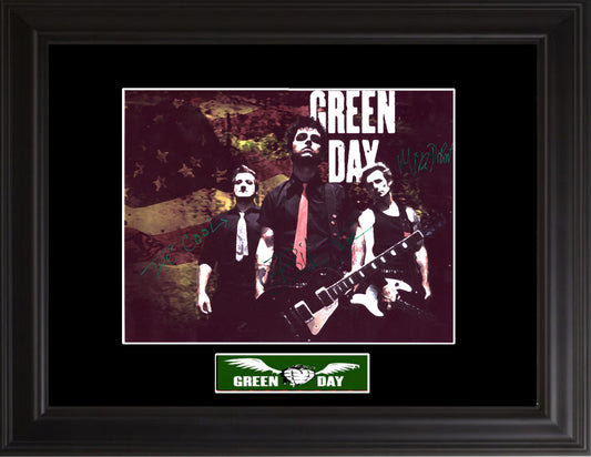 Green Day Autographed Photo - Zion Graphic Collectibles