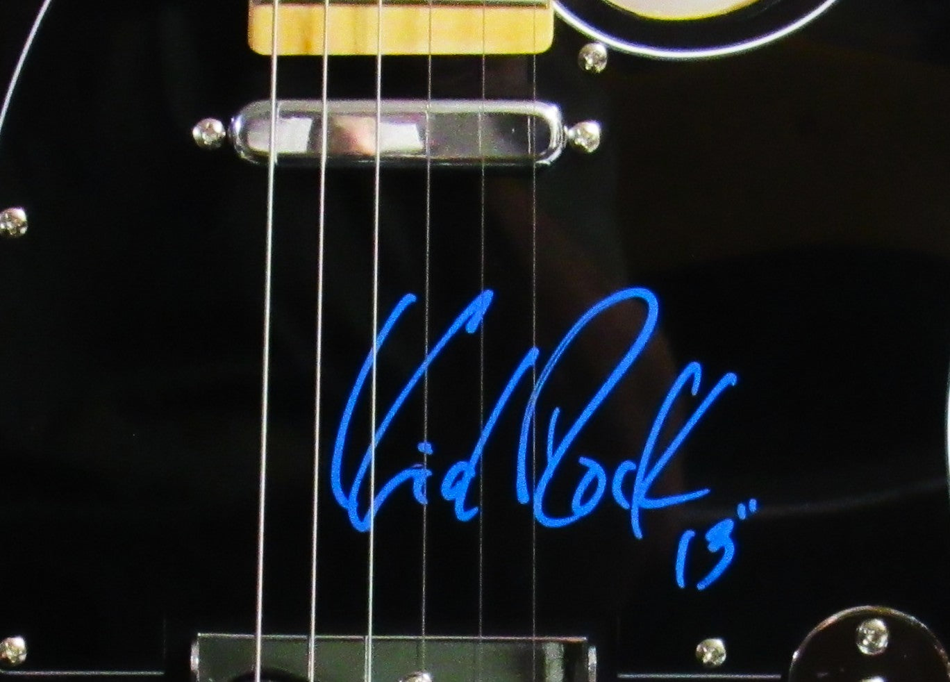 Kid Rock Autographed guitar - Zion Graphic Collectibles