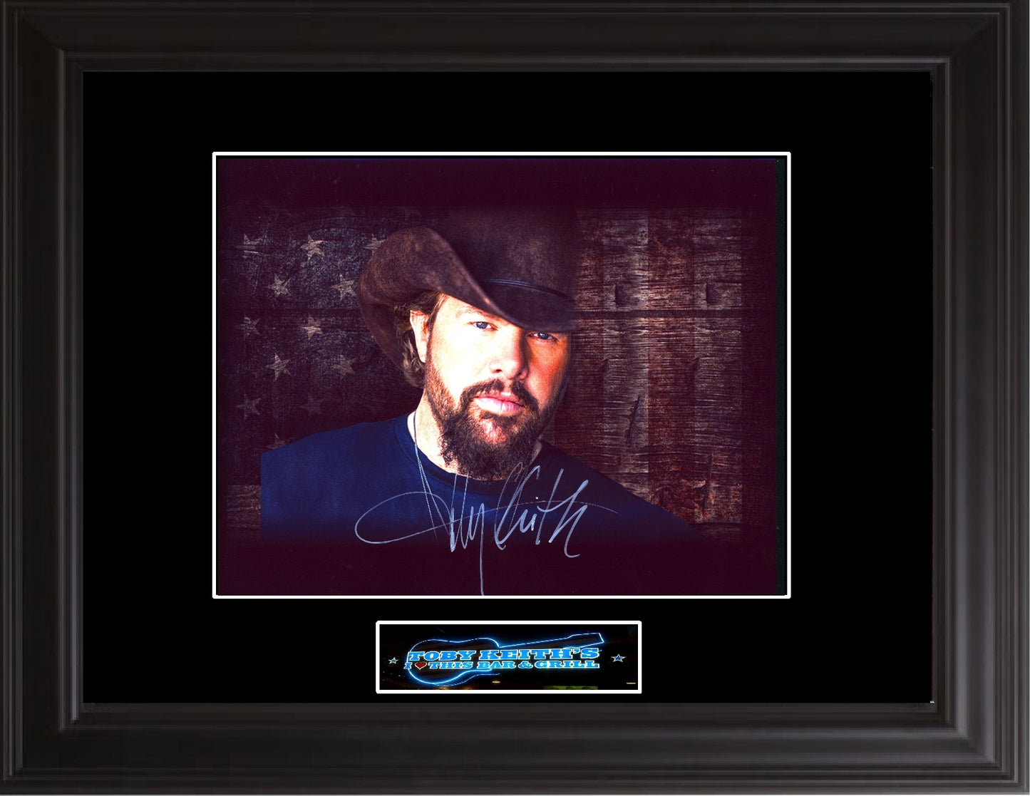 Toby Keith Autographed Photo - Zion Graphic Collectibles