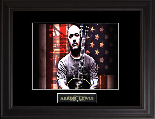 Aaron Lewis Autographed photo - Zion Graphic Collectibles