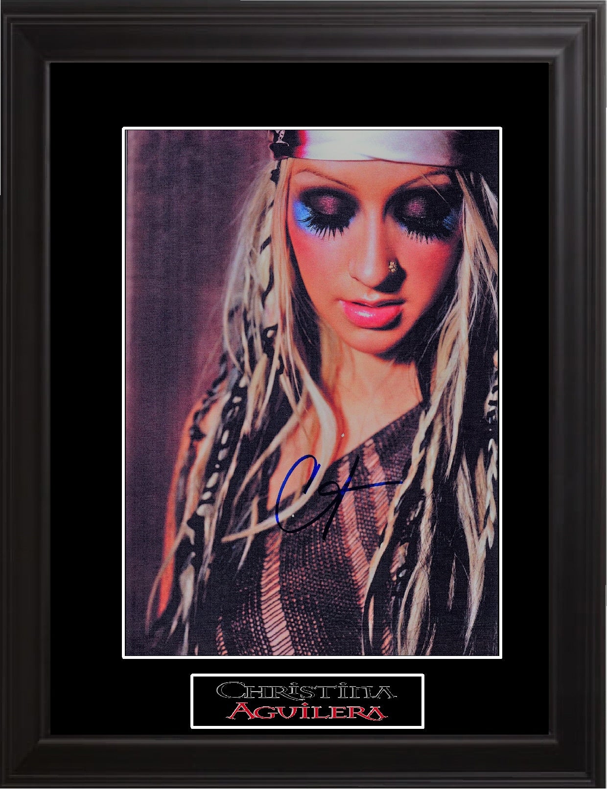 Christina Aguilera Autographed Photo - Zion Graphic Collectibles