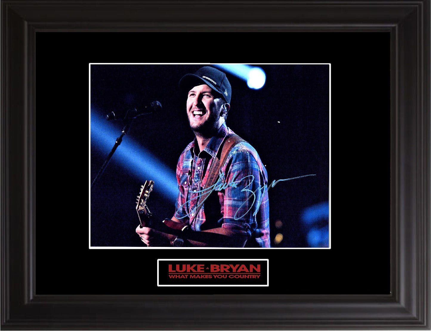 Luke Bryan Autographed Photo - Zion Graphic Collectibles