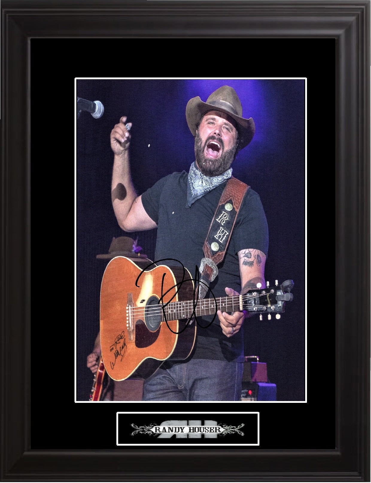Randy Houser Autographed Photo - Zion Graphic Collectibles